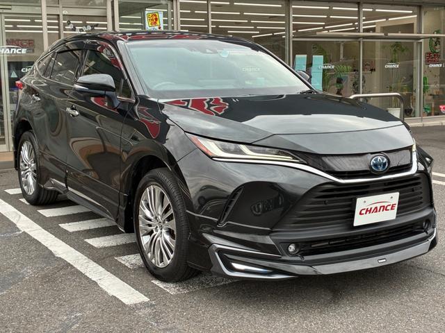 ハリアーハイブリッド Ｚ　レザーパッケージ　モデリスタフルエアロ　衝突軽減　レーンアシスト　ブラインドスポットモニター　純正ナビ　フルセグＴＶ　ＢＴ接続　バックカメラ　ＥＴＣ２．０　コーナーセンサー　アダプティブクルコン　シートエアコン　革（5枚目）