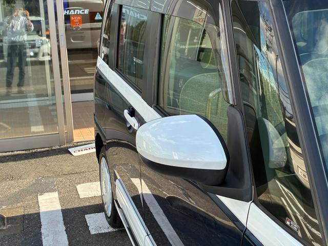 ムーヴキャンバス ストライプスＧターボ　衝突軽減　レーンアシスト　純正大型ナビ　フルセグＴＶ　ＣＤ　ＤＶＤ　ＭＳＶ　ＢＴ接続　バックカメラ　ＥＴＣ　コーナーセンサ　シートヒータ　前後ドラレコ　両側電動スライドドア　ＬＥＤ　オートライト（48枚目）