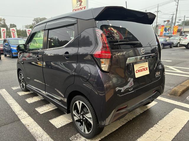 デイズ ハイウェイスター Gターボプロパイロットエディション 衝突軽減ブレーキ 全方位モニター スマートキー プッシュスタート ETC クルーズコントロール シートヒーター ドラレコ 電動格納ミラー オートライト 純正アルミ(9枚目)