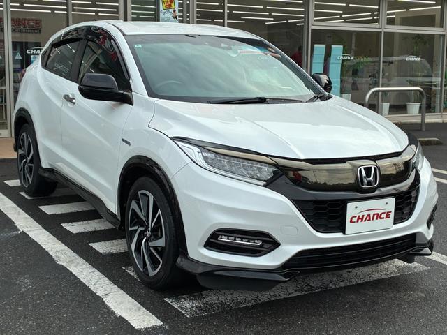 ヴェゼル ハイブリッドＲＳ・ホンダセンシング　衝突軽減ブレーキ　レーンアシスト　純正ナビ　フルセグ　ＣＤ　ＤＶＤ　ＢＴ接続　バックカメラ　スマートキー　プッシュスタート　ＥＴＣ　クルコン　Ｗエアコン　ヒートシーター　パドルシフト　オートライト（5枚目）