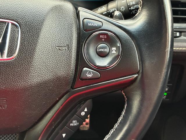 ヴェゼル ハイブリッドＲＳ・ホンダセンシング　衝突軽減ブレーキ　レーンアシスト　純正ナビ　フルセグ　ＣＤ　ＤＶＤ　ＢＴ接続　バックカメラ　スマートキー　プッシュスタート　ＥＴＣ　クルコン　Ｗエアコン　ヒートシーター　パドルシフト　オートライト（28枚目）