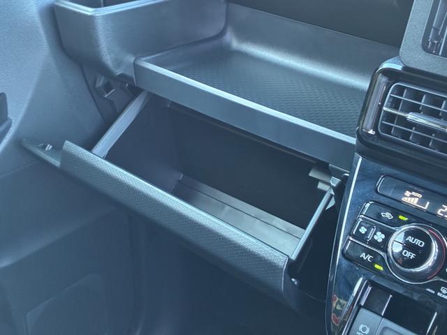 タント カスタムRS 衝突軽減ブレーキ レーンキープアシスト スマートキー プッシュスタート コーナーセンサー 両側電動スライド LED フォグランプ オートライト オートハイビーム 純正アルミホイール ブレーキホールド(29枚目)