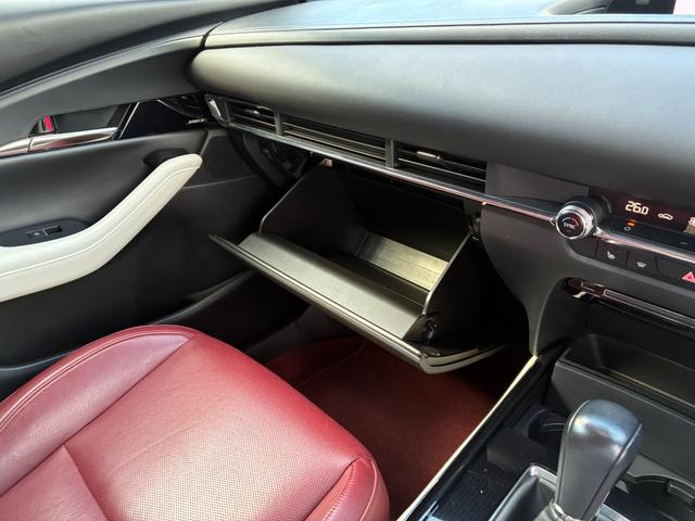 CX-30 20S 100周年特別記念車 衝突軽減ブレーキ ブラインドスポット フロアマット フルセグ CD DVd BT接続 USB HDMI バックカメラ ETC コーナーセンサー ドラレコFR シートヒーターLR 純正アルミホイール(32枚目)