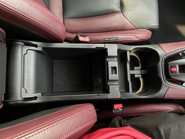 ☆☆人気のハイブリッド車も多数入庫！！燃費重視のあなたに！！☆☆