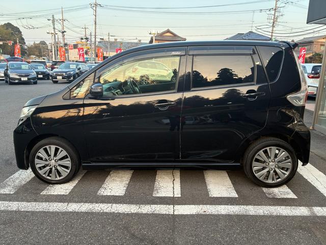 デイズ ライダー　ハイウェイスター　Ｘ　ナビ　ＣＤ　ＤＶＤ　Ｂｌｕｅｔｏｏｔｈ接続　バックカメラ　アイドリングストップ　ＥＴＣ　電動格納ミラー　ＨＩＤヘッドライト　社外アルミホイール　ナビ　ＣＤ　ＤＶＤ　Ｂｌｕｅｔｏｏｔｈ接続　バックカメラ（10枚目）