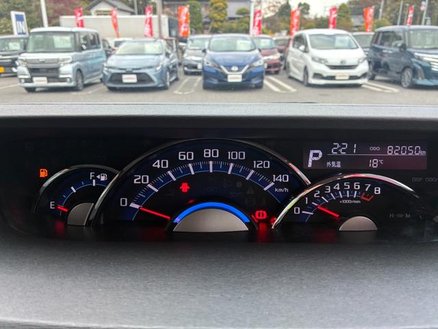 タント カスタムＲＳ　ＳＡ　衝突軽減ブレーキ　フロアマット　社外ナビ　フルセグ　ＣＤ　ＭＳＶ　ＢＴ接続　スマートキー　ＥＴＣ　電動格納ミラー　両側デンスラ　ＬＥＤ　フォグランプ　オートライト　ベンチシート　純正アルミ（20枚目）