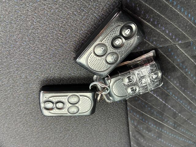 タント カスタムＲＳ　ＳＡ　衝突軽減ブレーキ　フロアマット　社外ナビ　フルセグ　ＣＤ　ＭＳＶ　ＢＴ接続　スマートキー　ＥＴＣ　電動格納ミラー　両側デンスラ　ＬＥＤ　フォグランプ　オートライト　ベンチシート　純正アルミ（39枚目）