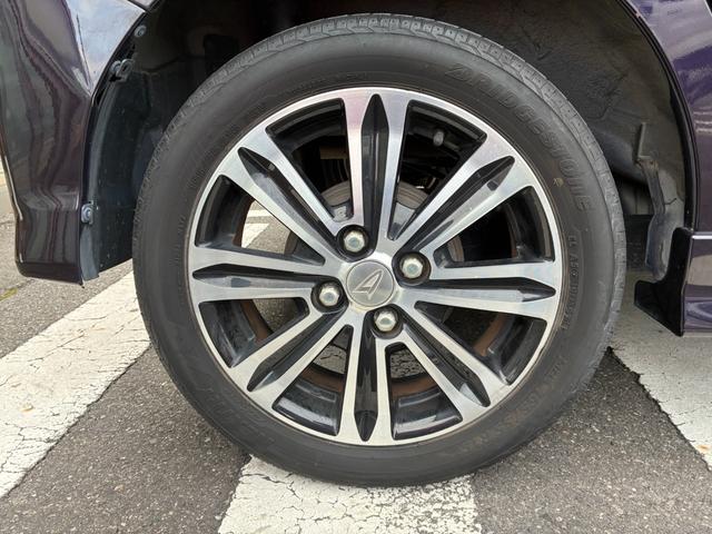 タント カスタムＲＳ　ＳＡ　衝突軽減ブレーキ　フロアマット　社外ナビ　フルセグ　ＣＤ　ＭＳＶ　ＢＴ接続　スマートキー　ＥＴＣ　電動格納ミラー　両側デンスラ　ＬＥＤ　フォグランプ　オートライト　ベンチシート　純正アルミ（48枚目）