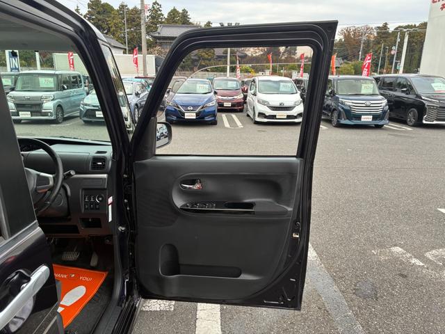 タント カスタムＲＳ　ＳＡ　衝突軽減ブレーキ　フロアマット　社外ナビ　フルセグ　ＣＤ　ＭＳＶ　ＢＴ接続　スマートキー　ＥＴＣ　電動格納ミラー　両側デンスラ　ＬＥＤ　フォグランプ　オートライト　ベンチシート　純正アルミ（66枚目）