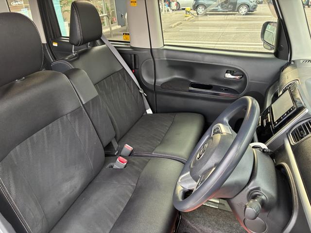 タント カスタムＸ　トップエディションＳＡＩＩ　衝突軽減ブレーキ　フロアマット　純正ナビ　フルセグ　ＣＤ　ＤＶＤ　ＭＳＶ　ＢＴ接続　バックカメラ　アイドリングストップ　スマートキー　コーナーセンサー　シートヒーター　ＬＥＤ　左側電動スライド（11枚目）