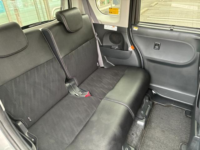 タント カスタムＸ　トップエディションＳＡＩＩ　衝突軽減ブレーキ　フロアマット　純正ナビ　フルセグ　ＣＤ　ＤＶＤ　ＭＳＶ　ＢＴ接続　バックカメラ　アイドリングストップ　スマートキー　コーナーセンサー　シートヒーター　ＬＥＤ　左側電動スライド（12枚目）