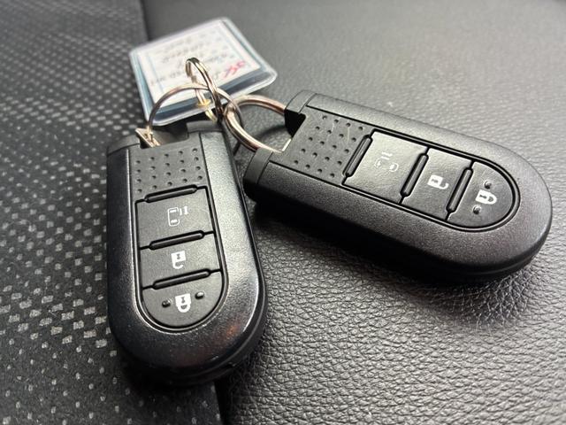 タント カスタムＸ　トップエディションＳＡＩＩ　衝突軽減ブレーキ　フロアマット　純正ナビ　フルセグ　ＣＤ　ＤＶＤ　ＭＳＶ　ＢＴ接続　バックカメラ　アイドリングストップ　スマートキー　コーナーセンサー　シートヒーター　ＬＥＤ　左側電動スライド（36枚目）