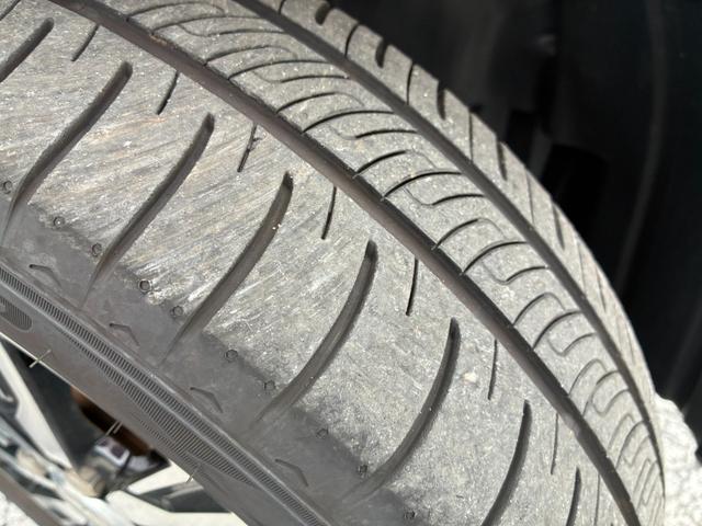 タント カスタムＸ　トップエディションＳＡＩＩ　衝突軽減ブレーキ　フロアマット　純正ナビ　フルセグ　ＣＤ　ＤＶＤ　ＭＳＶ　ＢＴ接続　バックカメラ　アイドリングストップ　スマートキー　コーナーセンサー　シートヒーター　ＬＥＤ　左側電動スライド（47枚目）