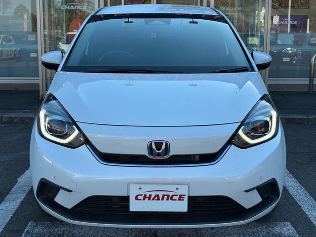 フィット e:HEVホーム 衝突軽減 レーンアシスト 純正ナビ CD DVD MSV Bluetooth接続 バックカメラ スマートキー ETC コーナーセンサー アダプティブクルコン LED オートハイビーム オートライト(4枚目)