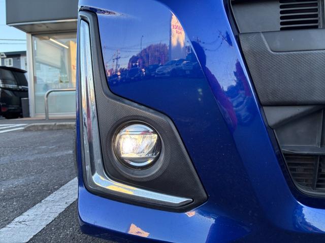 ステラ カスタムＲＳ　純正ナビ　フルセグＴＶ　ＣＤ　ＤＶＤ　ＢＴ接続　バックカメラ　スマートキー　プッシュスタート　ＥＴＣ　電動格納ミラー　ＬＥＤ　フォグライト　オートライト　オートハイビーム　純正アルミ（37枚目）