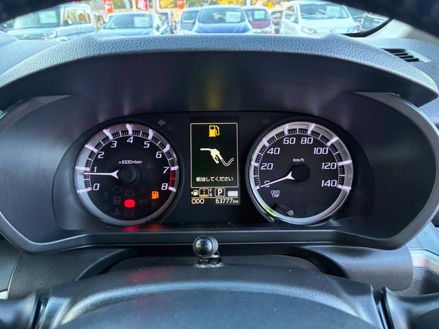 ステラ カスタムＲＳ　純正ナビ　フルセグＴＶ　ＣＤ　ＤＶＤ　ＢＴ接続　バックカメラ　スマートキー　プッシュスタート　ＥＴＣ　電動格納ミラー　ＬＥＤ　フォグライト　オートライト　オートハイビーム　純正アルミ（61枚目）