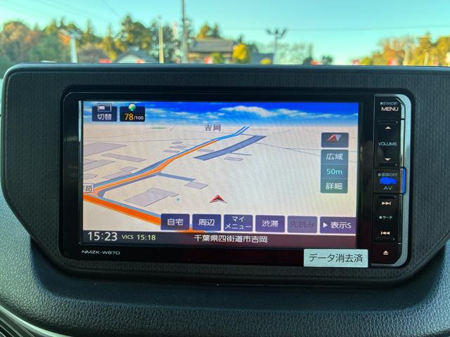 ステラ カスタムＲＳ　純正ナビ　フルセグＴＶ　ＣＤ　ＤＶＤ　ＢＴ接続　バックカメラ　スマートキー　プッシュスタート　ＥＴＣ　電動格納ミラー　ＬＥＤ　フォグライト　オートライト　オートハイビーム　純正アルミ（70枚目）