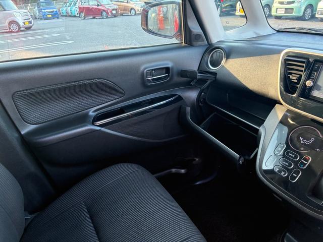 デイズルークス ハイウェイスター　Ｘ　衝突軽減ブレーキ　純正ナビ　フルセグＴＶ　ＣＤ　ＤＶＤ　ＢＴ接続　アイドリングストップ　スマートキー　プッシュスタート　ＥＴＣ　電動格納ミラー　フォグライト　オートライト　純正アルミ（34枚目）