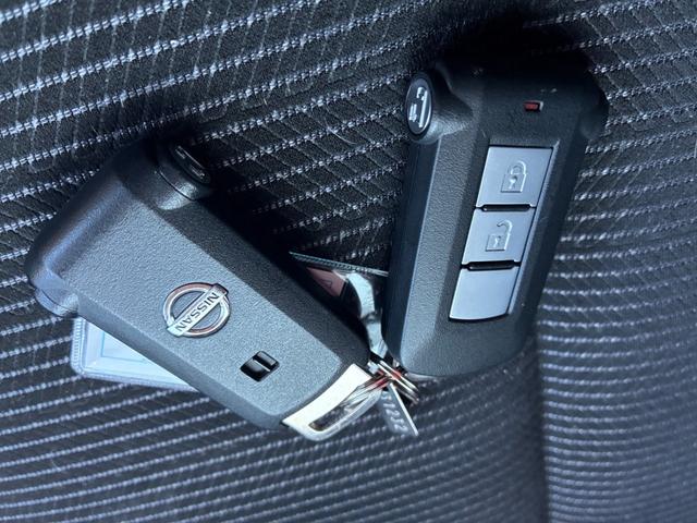 デイズルークス ハイウェイスター　Ｘ　衝突軽減ブレーキ　純正ナビ　フルセグＴＶ　ＣＤ　ＤＶＤ　ＢＴ接続　アイドリングストップ　スマートキー　プッシュスタート　ＥＴＣ　電動格納ミラー　フォグライト　オートライト　純正アルミ（38枚目）