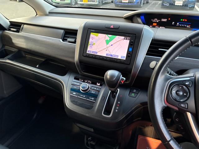 フリード＋ Ｇ・ホンダセンシング　衝突軽減ブレーキ　レーンキープアシスト　フロアマット　純正ナビ　ワンセグ　ＣＤ　ＢＴ接続　バックカメラ　アイドリングストップ　スマートキー　ＥＴＣ　アダプティブクルコン　ドラレコＦＲ　両側デンスラ（19枚目）