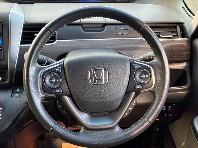 フリード＋ Ｇ・ホンダセンシング　衝突軽減ブレーキ　レーンキープアシスト　フロアマット　純正ナビ　ワンセグ　ＣＤ　ＢＴ接続　バックカメラ　アイドリングストップ　スマートキー　ＥＴＣ　アダプティブクルコン　ドラレコＦＲ　両側デンスラ（68枚目）