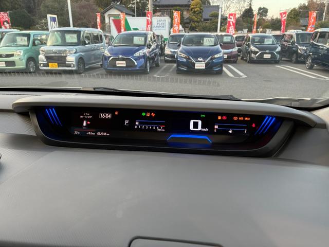 フリード＋ Ｇ・ホンダセンシング　衝突軽減ブレーキ　レーンキープアシスト　フロアマット　純正ナビ　ワンセグ　ＣＤ　ＢＴ接続　バックカメラ　アイドリングストップ　スマートキー　ＥＴＣ　アダプティブクルコン　ドラレコＦＲ　両側デンスラ（69枚目）