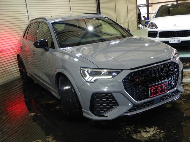 アウディ ＲＳ Ｑ３