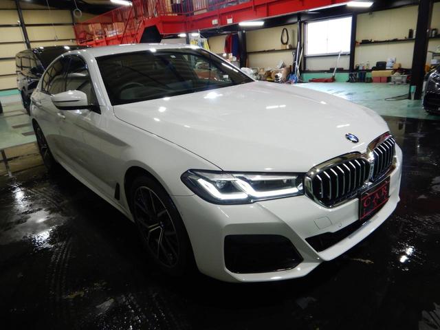 ５シリーズ ５３０ｉ　Ｍスポーツ　ダコタレザーシート　ヘッドアップディスプレイ　全方位カメラ　前席後席シートヒーター　アクティブクルーズコントロール　ステリングアシスト　パワーテールゲート（37枚目）