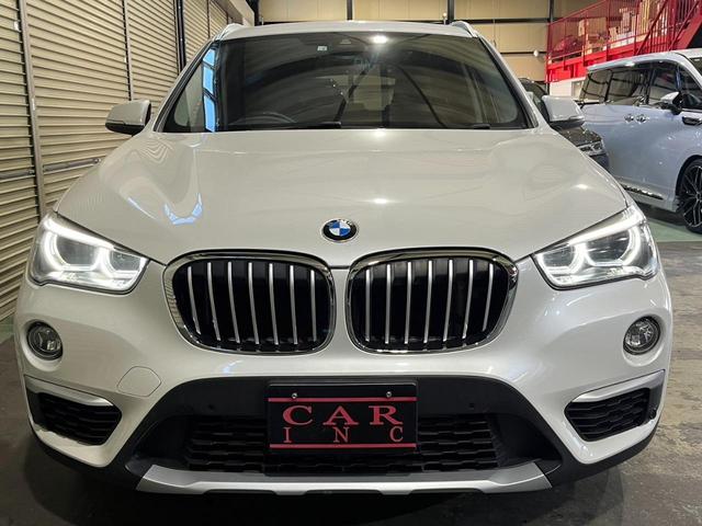 Ｘ１ ｘＤｒｉｖｅ　１８ｄ　ｘライン　ハイラインＰＫＧ　コンフォートＰＫＧ　黒レザー　ドライビングアシスト　１８インチＹスポークアルミ　ＬＥＤヘッドライト　コーナーセンサー　アンビエントライト　バックカメラ　電動シート　パークアシスト（5枚目）