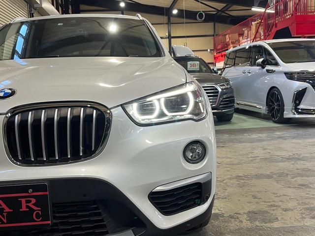 Ｘ１ ｘＤｒｉｖｅ　１８ｄ　ｘライン　ハイラインＰＫＧ　コンフォートＰＫＧ　黒レザー　ドライビングアシスト　１８インチＹスポークアルミ　ＬＥＤヘッドライト　コーナーセンサー　アンビエントライト　バックカメラ　電動シート　パークアシスト（42枚目）