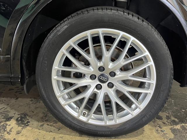 Ｑ５ ２．０ＴＦＳＩクワトロ　スポーツ　Ｓラインパッケージ　黒革　サラウンドビューカメラ　　バーチャルコックピット　マトリクスＬＥＤヘッドライト　ＥＴＣ　電動トランク　ダイナミックターンインジゲーター　ＥＴＣ　パークアシスト　ドラレコ　メモリ付きパワーシート（52枚目）
