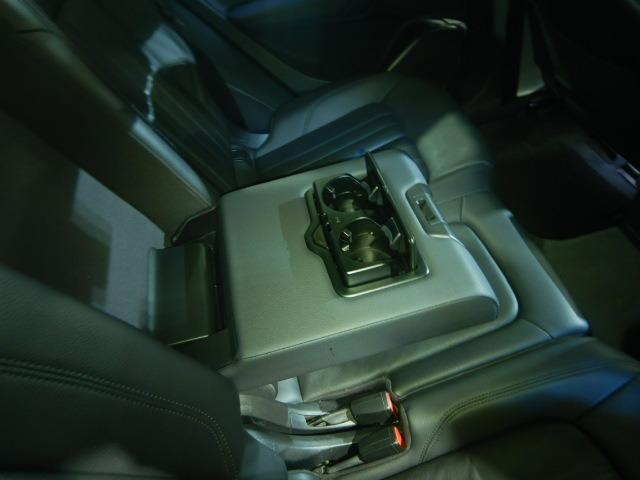 Ｑ５ ２．０ＴＦＳＩクワトロ　１ｓｔエディション　Ｓラインエクステリア　純正ナビ　フルセグ　サラウンドカメラ　本革シート　シートヒーター　パワーシート　レーダークルコン　純正２０インチアルミ　ＡＴリアゲート　パドルシフト（56枚目）