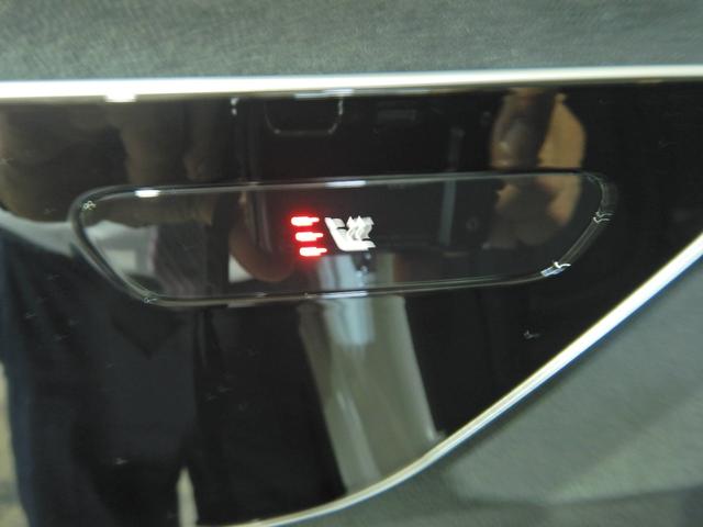 ＥＱＥ ＳＵＶ ＥＱＥ３５０　４マチック　ＳＵＶローンチエディション　スライディングサンルーフ　ブルメスターサラウンド　ＡＭＧライン　レーダーセーフティＰＫＧ　エアバランスＰＫＧ　エクスクルーシブＰＫＧ　クロレザーシート　全方位カメラ　フルセグ　２１ｉｎＡＭＧアルミ（57枚目）