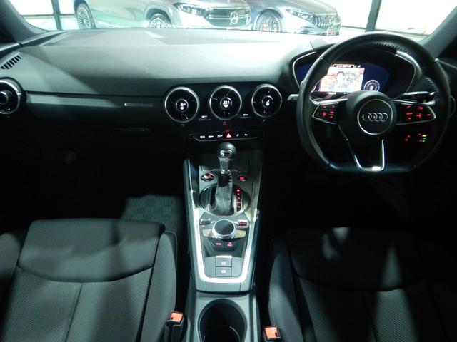 ＴＴクーペ １．８ＴＦＳＩ　スタイル＋　限定１００台　ＬＥＤヘッドライト　Ｓラインエクステリア　サイドアシスト　アウディパーキングシステム　純正１８インチアルミ（3枚目）