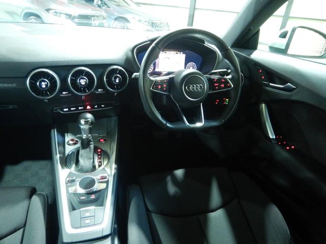ＴＴクーペ １．８ＴＦＳＩ　スタイル＋　限定１００台　ＬＥＤヘッドライト　Ｓラインエクステリア　サイドアシスト　アウディパーキングシステム　純正１８インチアルミ（5枚目）