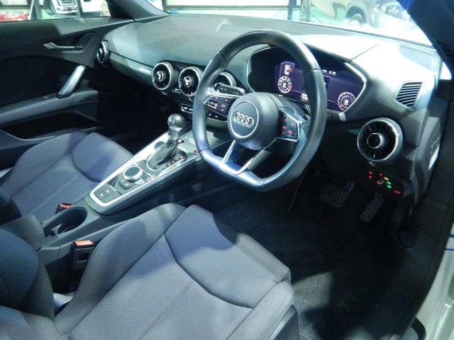 ＴＴクーペ １．８ＴＦＳＩ　スタイル＋　限定１００台　ＬＥＤヘッドライト　Ｓラインエクステリア　サイドアシスト　アウディパーキングシステム　純正１８インチアルミ（35枚目）