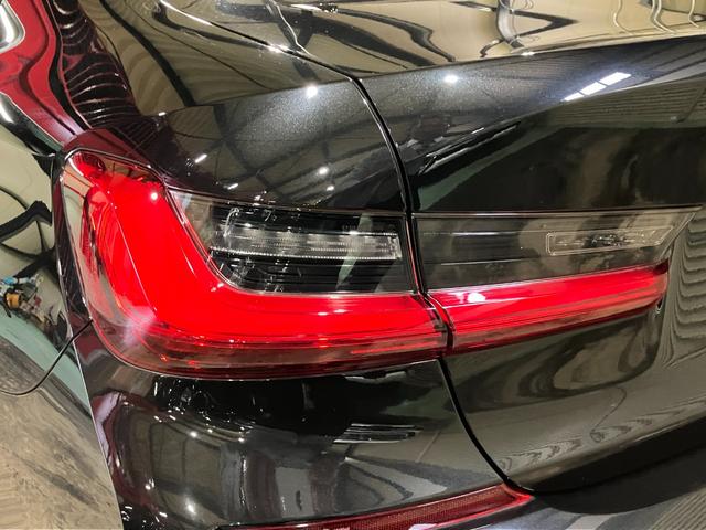 3シリーズ 330i Mスポーツ ドライビングアシストプロフェッショナル パーキングアシストプラス 360°カメラ 本革シート シートヒーター トランクリッドスマートオープナー LEDヘッドライト レーダークルコン(29枚目)