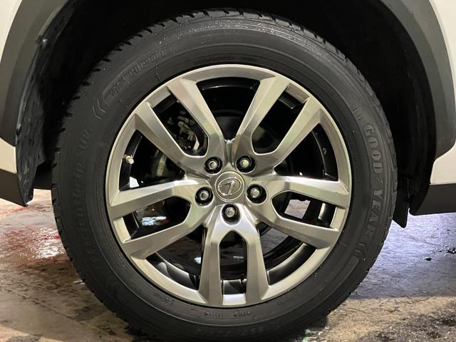 NX  本革シート 純正ナビ バックモニター フルセグ 三眼LEDヘッドライト パワーバックドア シート&ステアリングヒーター クルコン パワーシート 純正18インチアルミ(44枚目)