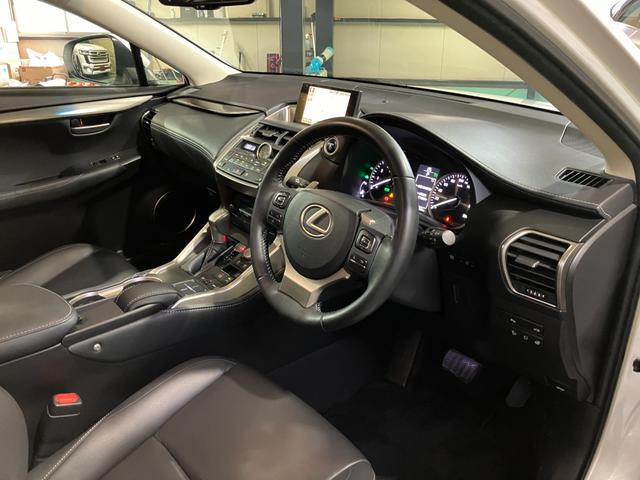 NX  本革シート 純正ナビ バックモニター フルセグ 三眼LEDヘッドライト パワーバックドア シート&ステアリングヒーター クルコン パワーシート 純正18インチアルミ(49枚目)