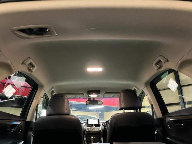 NX  本革シート 純正ナビ バックモニター フルセグ 三眼LEDヘッドライト パワーバックドア シート&ステアリングヒーター クルコン パワーシート 純正18インチアルミ(57枚目)