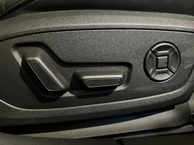 Ａ６アバント ４０ＴＤＩクワトロ　スポーツ　Ｓラインパッケージ　本革シート　マトリクスＬＥＤヘッドライト　サラウンドビュー　パークアシストプラス　バーチャルコックピットプラス　オートテールゲート　シートヒーター　パワーシート　レーダークルコン（28枚目）