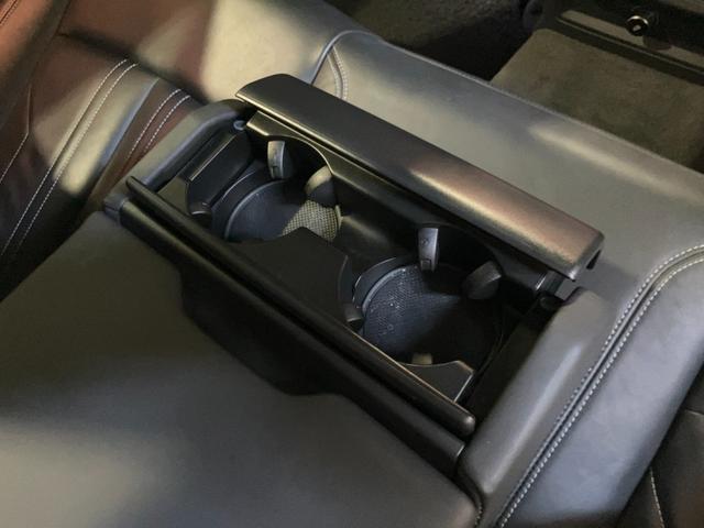 Ａ６アバント ４０ＴＤＩクワトロ　スポーツ　Ｓラインパッケージ　本革シート　マトリクスＬＥＤヘッドライト　サラウンドビュー　パークアシストプラス　バーチャルコックピットプラス　オートテールゲート　シートヒーター　パワーシート　レーダークルコン（53枚目）