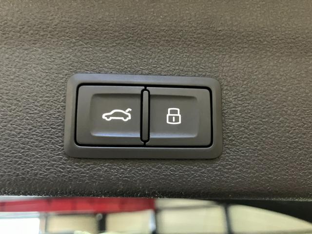 Ａ６アバント ４０ＴＤＩクワトロ　スポーツ　Ｓラインパッケージ　本革シート　マトリクスＬＥＤヘッドライト　サラウンドビュー　パークアシストプラス　バーチャルコックピットプラス　オートテールゲート　シートヒーター　パワーシート　レーダークルコン（57枚目）