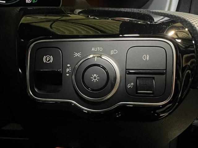 CLAクラス シューティングブレーク CLA200dシュティングブレAMGレザエクスクルP レザーエクスクルーシブPKG アドバンズドPKG 360°カメラ マルチビームLEDヘッドライト フルセグ ヘッドアップディスプレイ シートヒーター ETC2.0 アンビエントライト(54枚目)