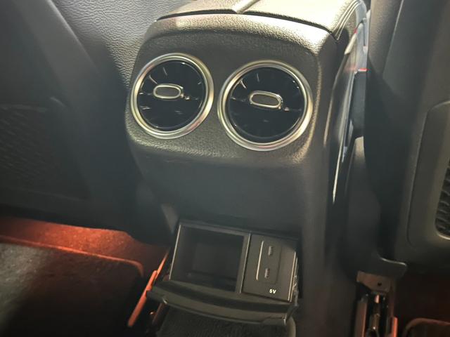 CLAクラス シューティングブレーク CLA200dシュティングブレAMGレザエクスクルP レザーエクスクルーシブPKG アドバンズドPKG 360°カメラ マルチビームLEDヘッドライト フルセグ ヘッドアップディスプレイ シートヒーター ETC2.0 アンビエントライト(65枚目)