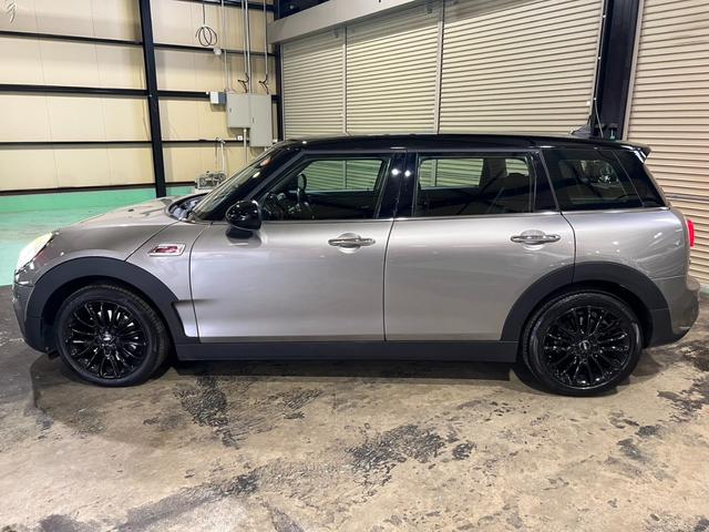 ＭＩＮＩ クーパーＳ　クラブマン　純正ナビ　バックカメラ　クルコン　ＬＥＤヘッドライト　純正１７インチアルミ（18枚目）