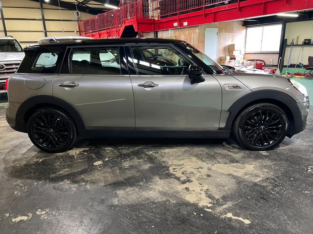 ＭＩＮＩ クーパーＳ　クラブマン　純正ナビ　バックカメラ　クルコン　ＬＥＤヘッドライト　純正１７インチアルミ（19枚目）