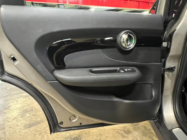 ＭＩＮＩ クーパーＳ　クラブマン　純正ナビ　バックカメラ　クルコン　ＬＥＤヘッドライト　純正１７インチアルミ（51枚目）