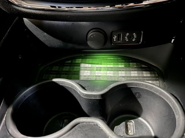 ＭＩＮＩ クーパーＳ　クラブマン　純正ナビ　バックカメラ　クルコン　ＬＥＤヘッドライト　純正１７インチアルミ（69枚目）