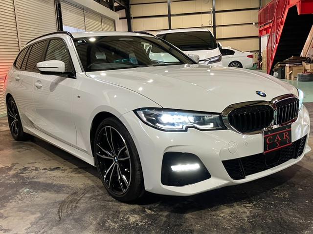 ３シリーズ ３２０ｄ　ｘＤｒｉｖｅツーリングＭスポツＥＤジョイ＋　ドライビングアシストプロフェッショナル　パーキングアシストプラス　アダプティブＬＥＤヘッドライト　ライブコックピット　ワイヤレスチャージング　Ｆシートヒーター　ＡＴテールゲート（13枚目）